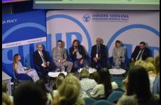 Dyskusja podsumowująca konferencję.