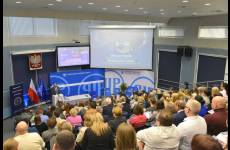 Otwarcie konferencji i powitanie uczestników przez Dyrektora Ośrodka Szkolenia PIP Łukasza Paronia.