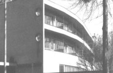 Archiwalne zdjęcie budynku hotelu od strony ul. Kopernika.